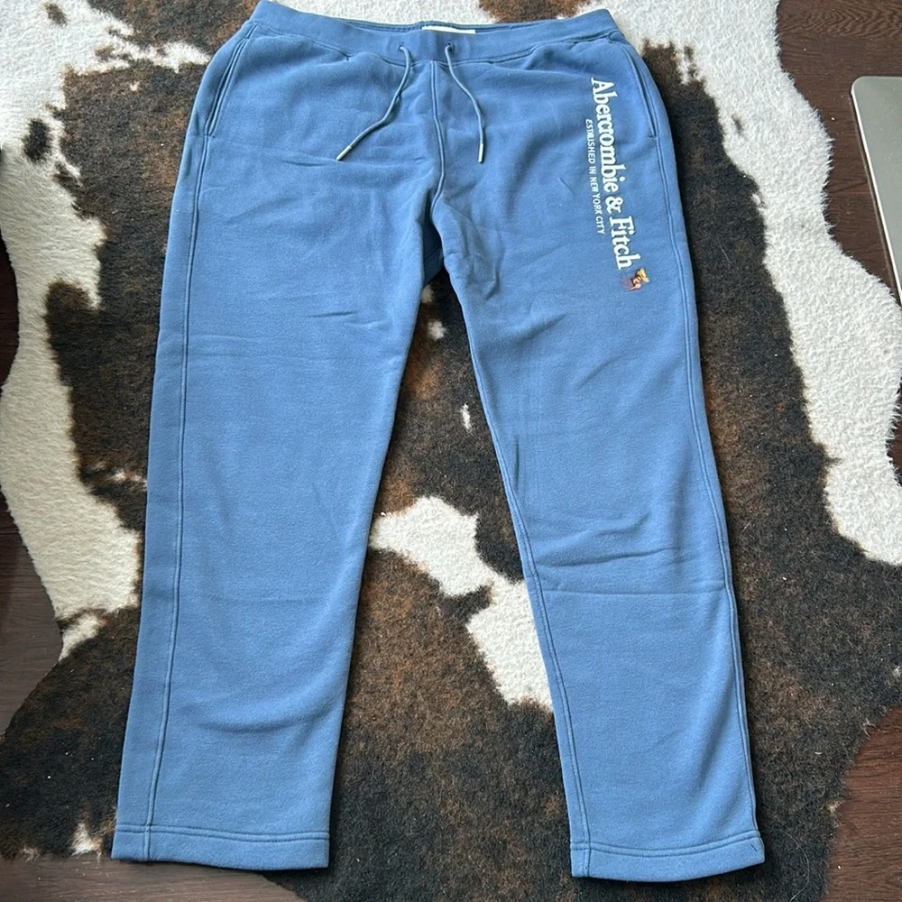 Abercrombie & Fitch Sweatpants – Size XL – Soft Interior – Casual Style - Picture 3 of 9